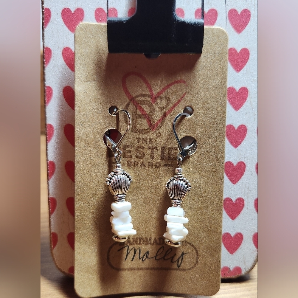 Handmade Silver in Color Dangle Real Shell Bead Earrings Charm Earrings Clasp